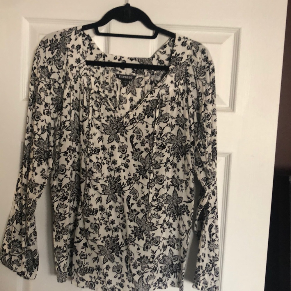 Express long sleeve floral top